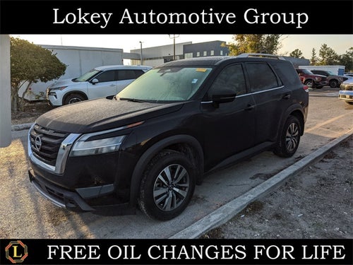 2024 Nissan Pathfinder SL