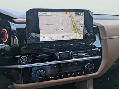 2023 Nissan Pathfinder Platinum