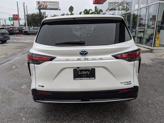 2023 Toyota Sienna Platinum 7 Passenger
