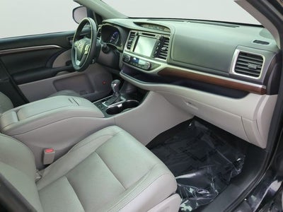 2016 Toyota Highlander Limited Platinum V6