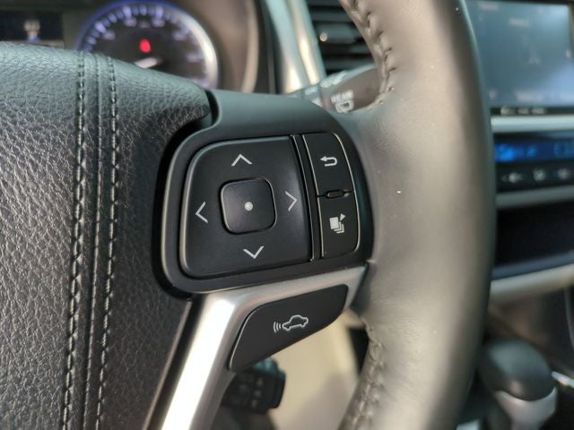 2016 Toyota Highlander Limited Platinum V6
