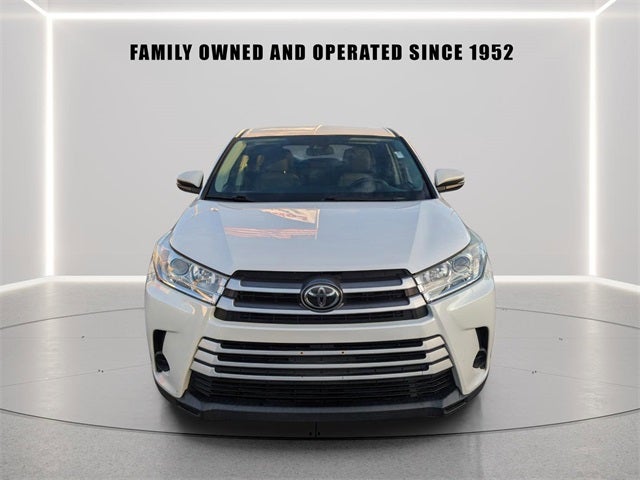 2019 Toyota Highlander LE