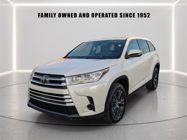 2019 Toyota Highlander LE