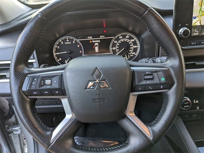 2024 Mitsubishi Outlander SE Black Edition