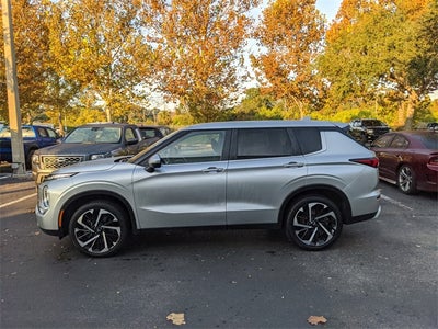 2024 Mitsubishi Outlander SE Black Edition