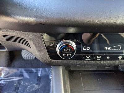 2024 Mitsubishi Outlander SE Black Edition