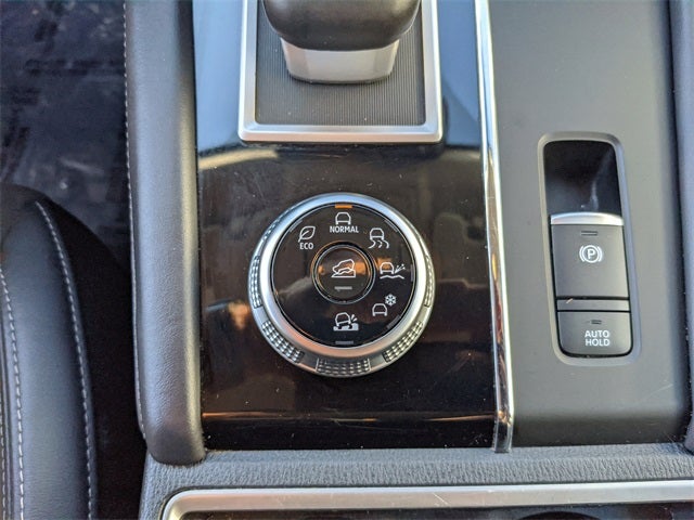 2024 Mitsubishi Outlander SE Black Edition