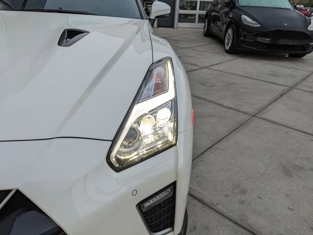 2023 Nissan GT-R Premium