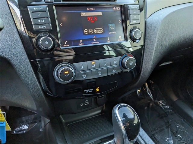 2022 Nissan Rogue Sport S