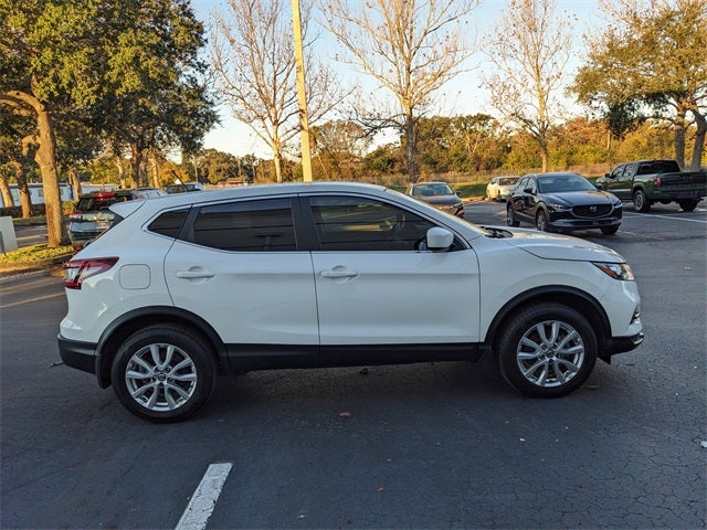 2022 Nissan Rogue Sport S