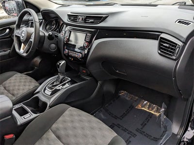 2021 Nissan Rogue Sport SV