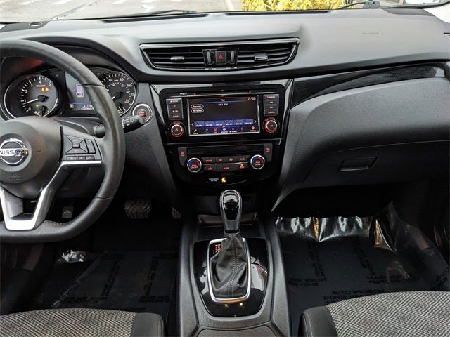 2021 Nissan Rogue Sport SV