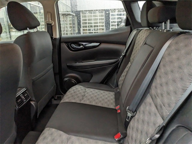 2021 Nissan Rogue Sport SV