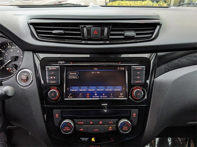 2021 Nissan Rogue Sport SV