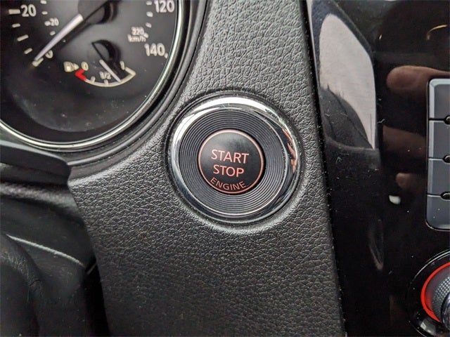 2021 Nissan Rogue Sport SV