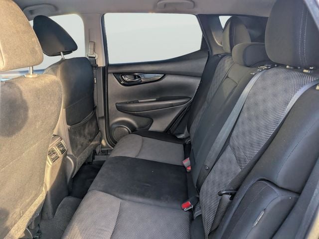 2021 Nissan Rogue Sport SV