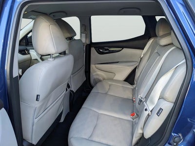 2022 Nissan Rogue Sport SV