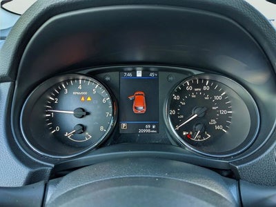 2022 Nissan Rogue Sport SL