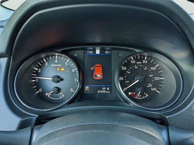 2022 Nissan Rogue Sport SL