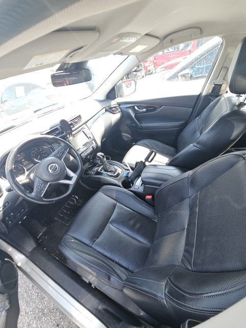 2022 Nissan Rogue Sport SL