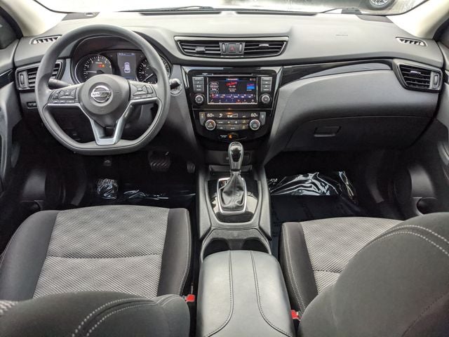 2020 Nissan Rogue Sport SV