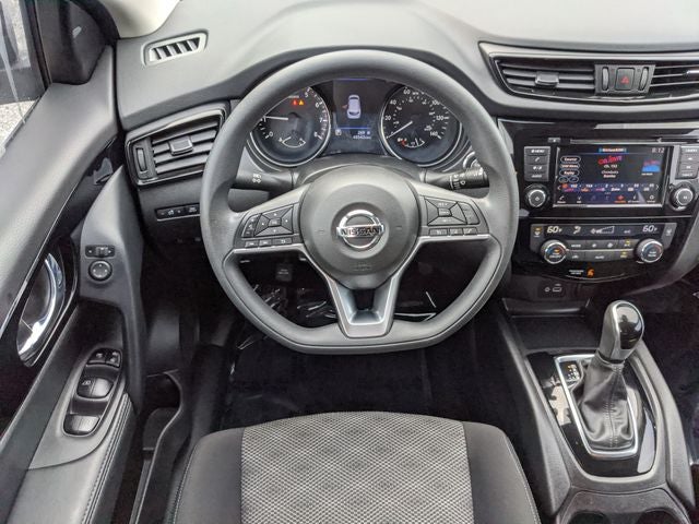 2020 Nissan Rogue Sport SV