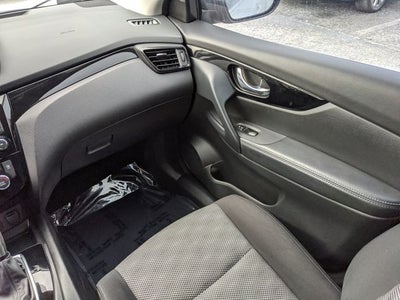 2020 Nissan Rogue Sport SV