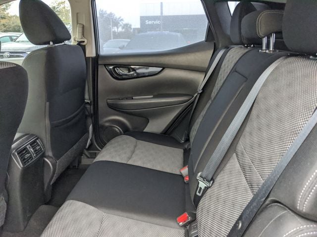 2020 Nissan Rogue Sport SV