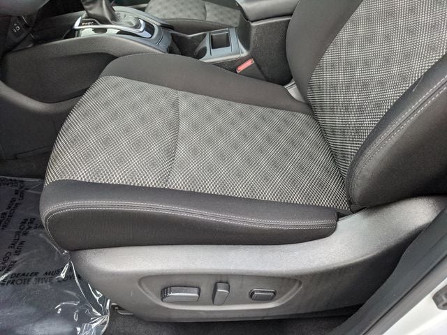 2020 Nissan Rogue Sport SV