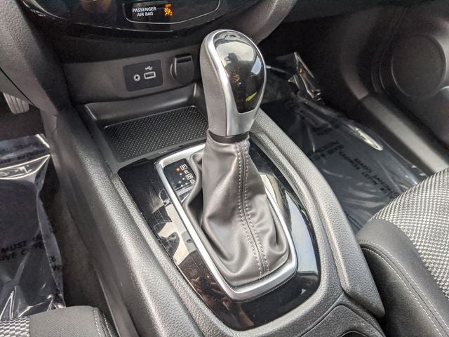 2020 Nissan Rogue Sport SV