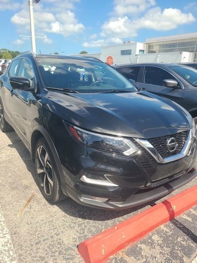 2022 Nissan Rogue Sport SL