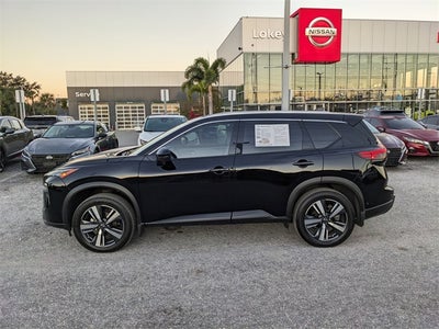 2025 Nissan Rogue SL