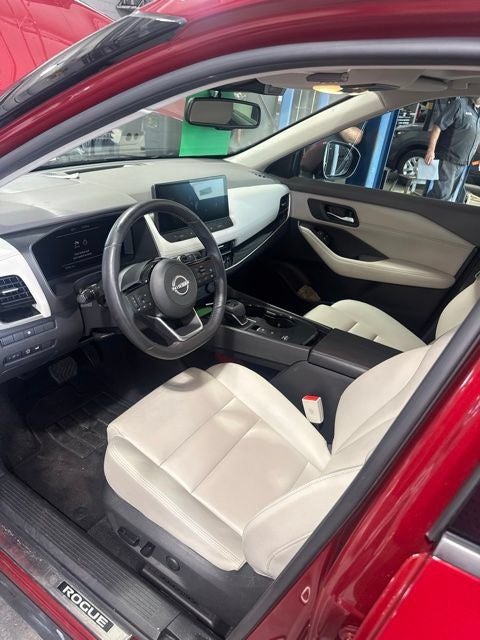 2024 Nissan Rogue SL