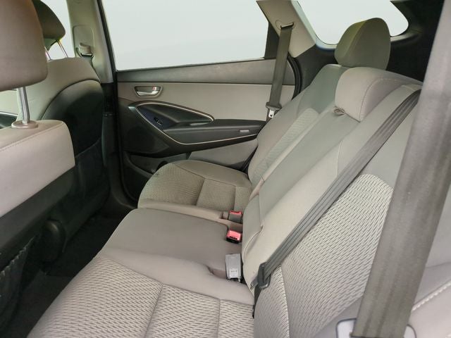 2018 Hyundai Santa Fe SE