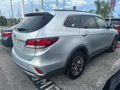 2017 Hyundai Santa Fe SE