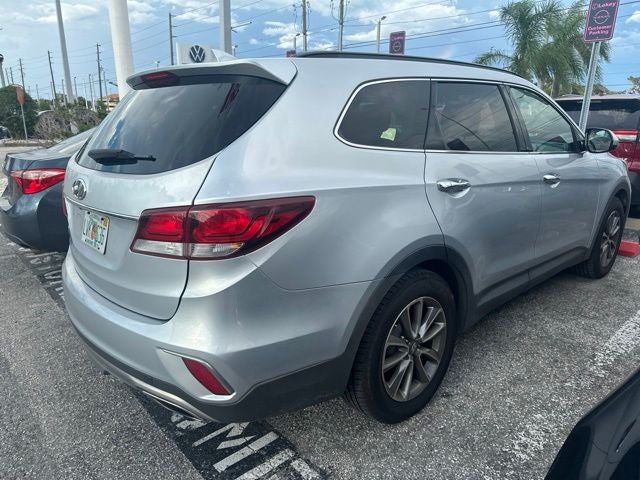 2017 Hyundai Santa Fe SE