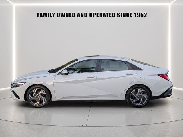 2025 Hyundai Elantra Hybrid Limited