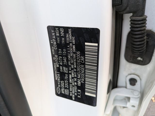 2025 Hyundai Elantra Hybrid Limited