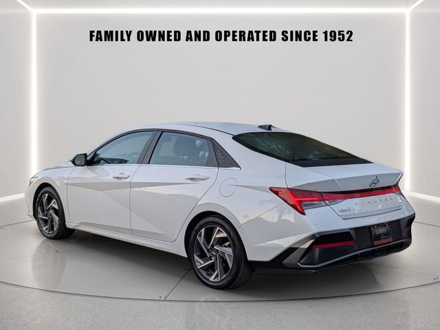 2025 Hyundai Elantra Hybrid Limited
