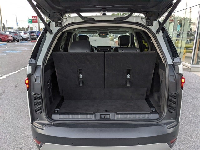 2024 Land Rover Discovery S