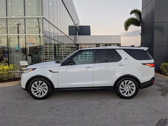 2024 Land Rover Discovery S