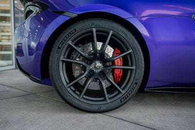 2017 McLaren 570S Base