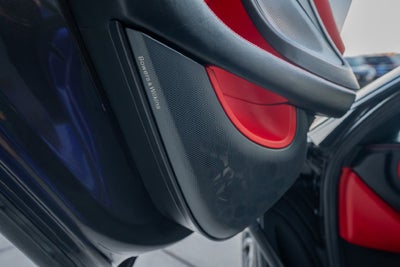 2017 McLaren 570S Base