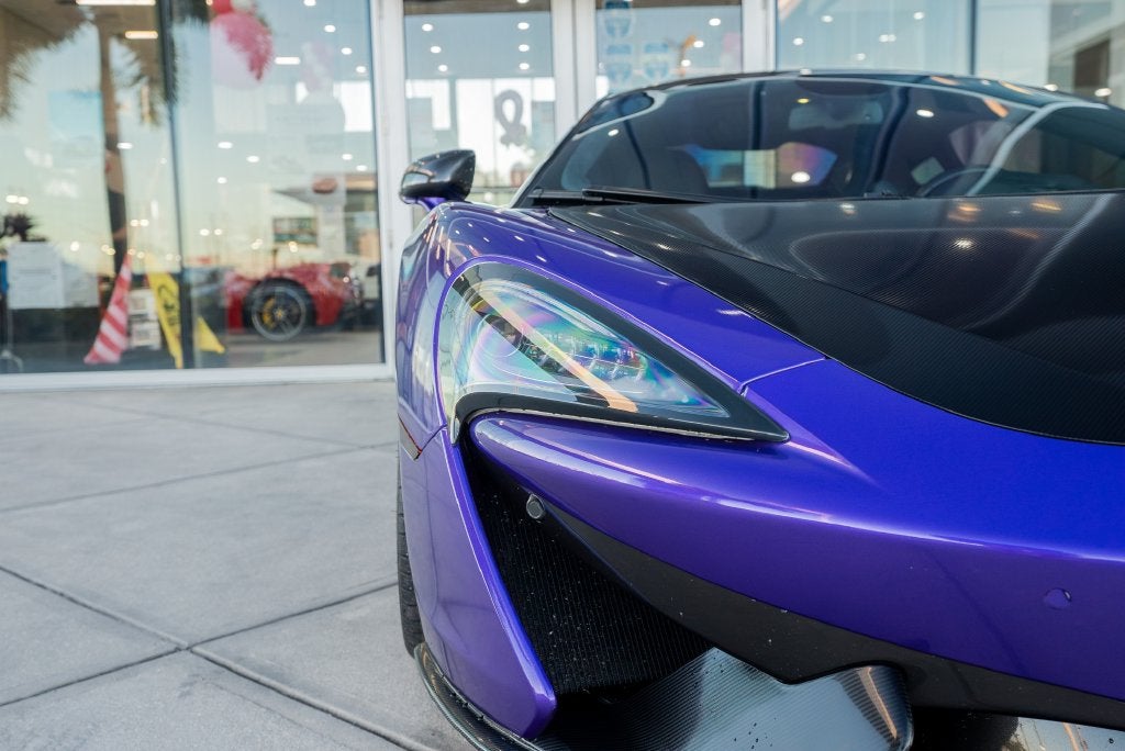 2017 McLaren 570S Base
