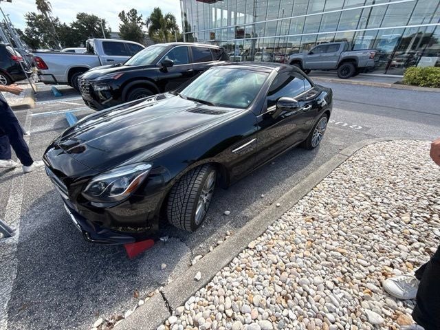 2017 Mercedes-Benz SLC 300 SLC 300