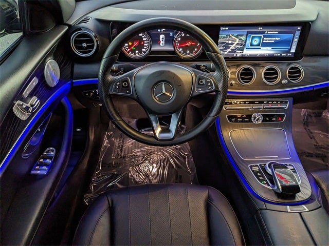 2018 Mercedes-Benz E 300 E 300