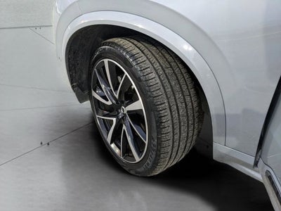 2024 Volvo XC90 B5 Plus
