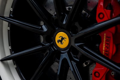 2019 Ferrari 812 Superfast Base