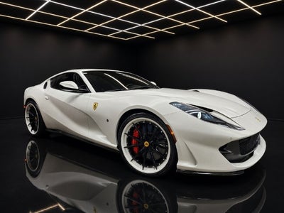2019 Ferrari 812 Superfast Base