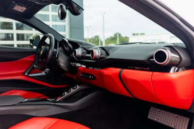 2019 Ferrari 812 Superfast Base